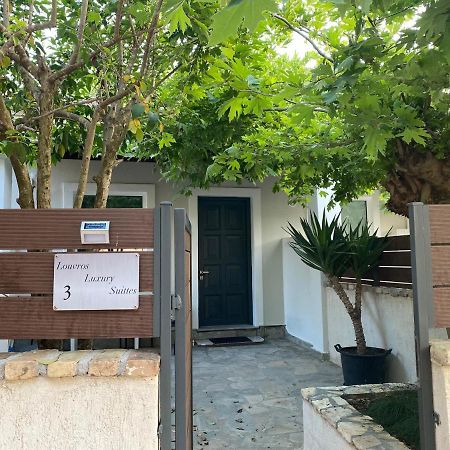 Louvros Luxury Suites Dassia  Exterior photo